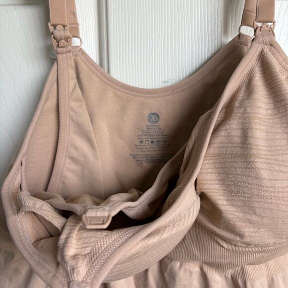 Kindred Bravely Sublime Hands-Free Pumping & Nursing Tank - Picture 7 of 8